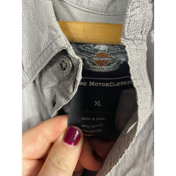 Harley Davidson Shirt Size XL Button Down Mens Gray Biker Grunge Spell Out - Picture 9 of 13